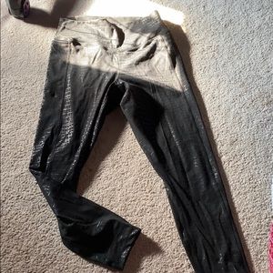 PINK Victoria’s Secret leggings